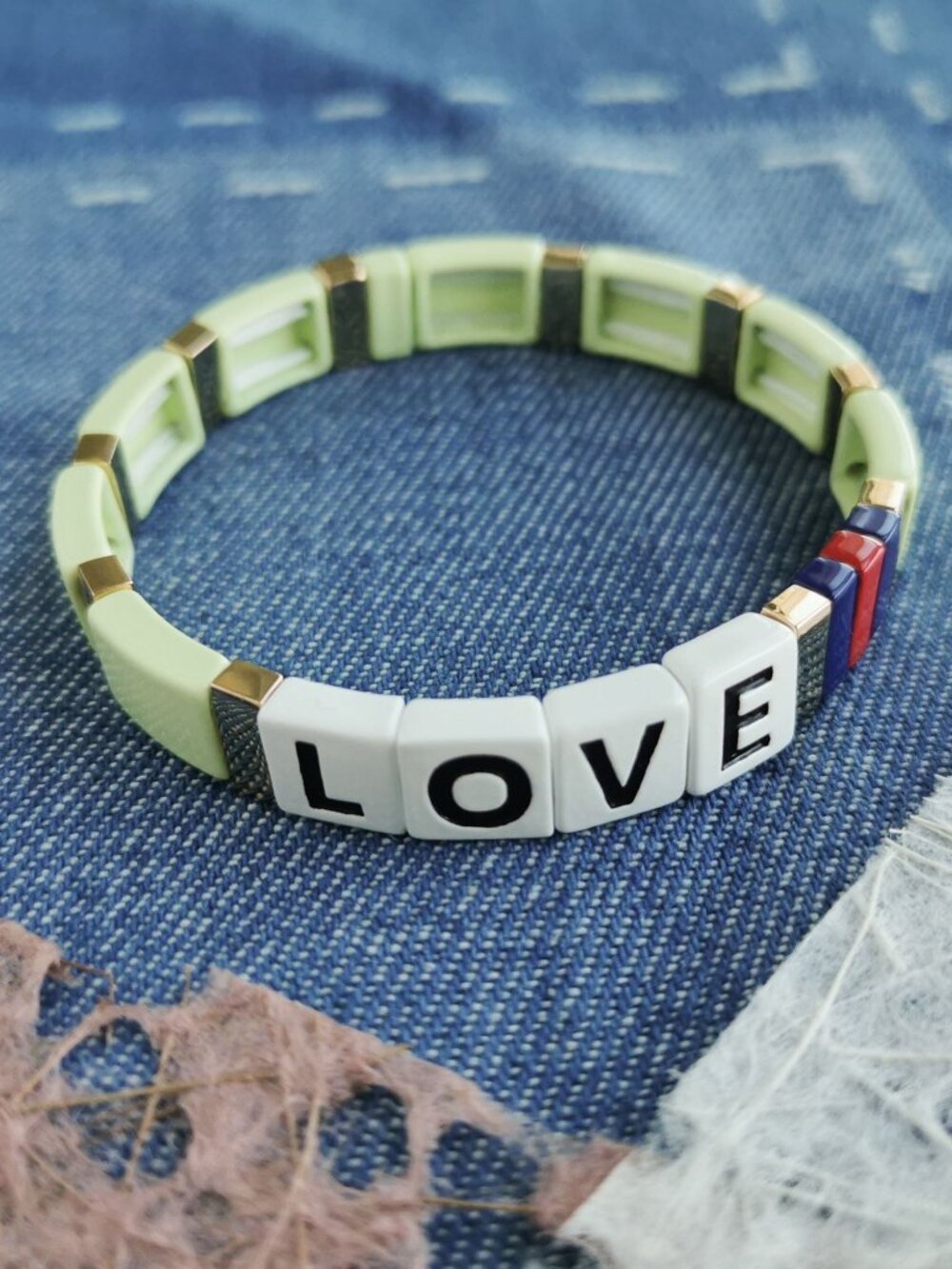 Roxanne Assoulin Just Say Love Light Green Enamel Stretch Bracelet NEW